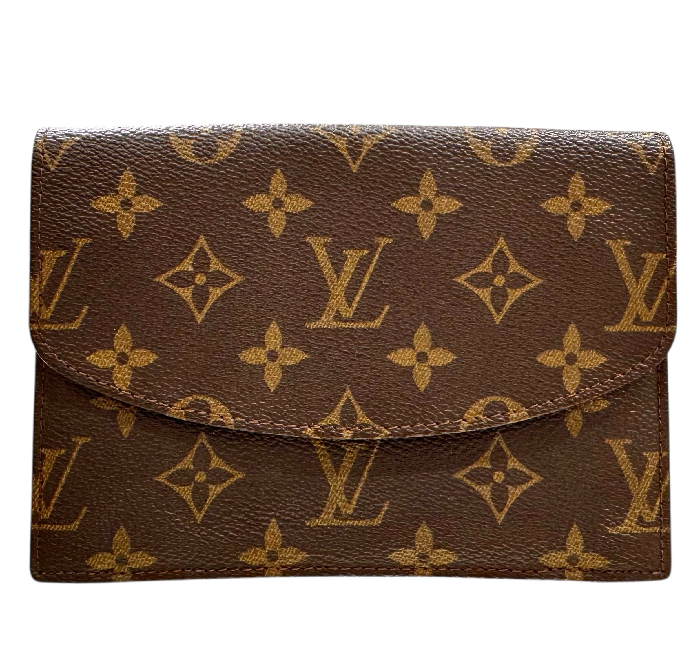 LOUIS VUITTON Vintage Monogram Wallet