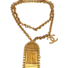 The chain comes with the dust bag. CHANEL Pre-Owned 2022 Pre-Fall 31 Rue Cambon Door necklace